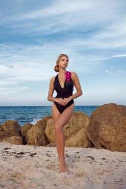 Oncidium -Fashionable Swimwear olganikoza oncidium 28783935127650 scaled